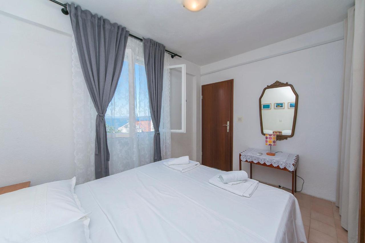 Haus Barisa Brela Apartment Exterior photo