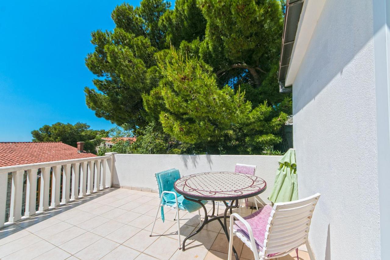 Haus Barisa Brela Apartment Exterior photo